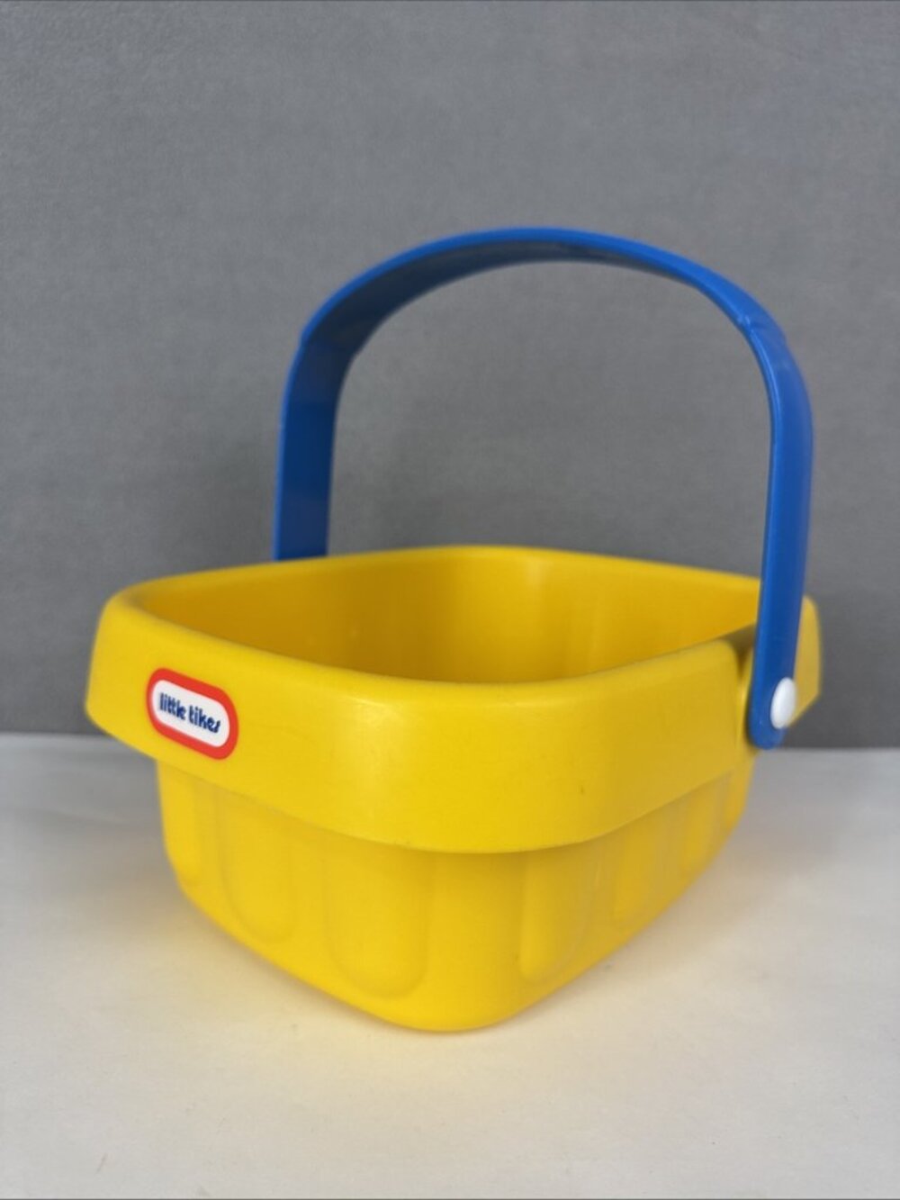 1996 Little Tikes Yellow Handheld Shopping Basket USA MADE 4484-00 kids toy bb